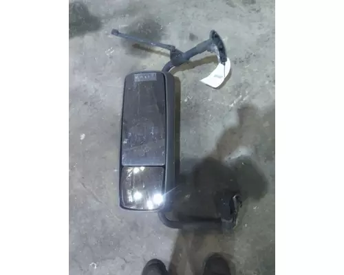 VOLVO VNL MIRROR ASSEMBLY CABDOOR