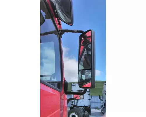 VOLVO VNL MIRROR ASSEMBLY CABDOOR