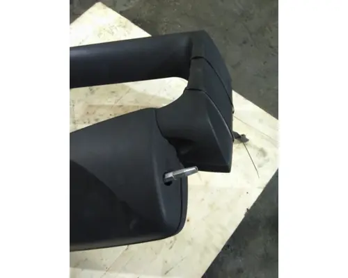 VOLVO VNL MIRROR ASSEMBLY CABDOOR