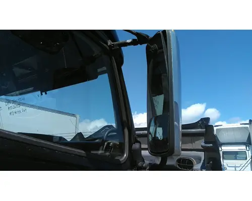 VOLVO VNL MIRROR ASSEMBLY CABDOOR