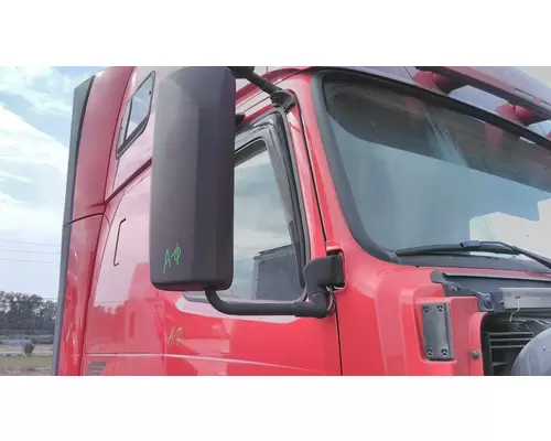 VOLVO VNL MIRROR ASSEMBLY CABDOOR