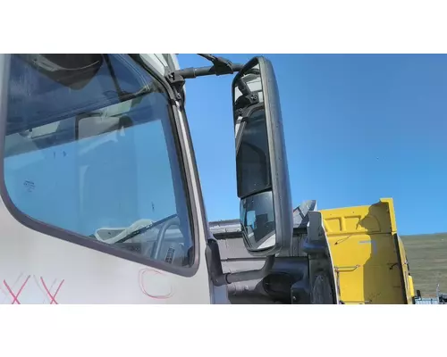 VOLVO VNL MIRROR ASSEMBLY CABDOOR