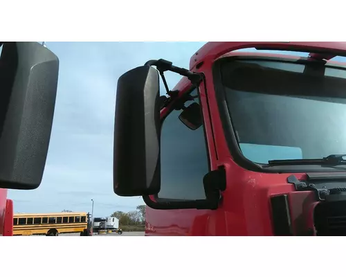 VOLVO VNL MIRROR ASSEMBLY CABDOOR