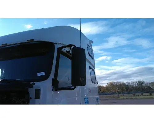 VOLVO VNL MIRROR ASSEMBLY CABDOOR