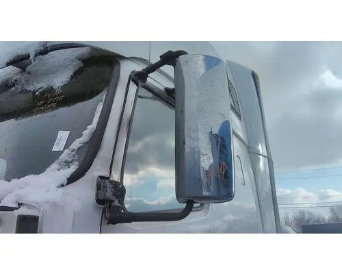 VOLVO VNL MIRROR ASSEMBLY CABDOOR