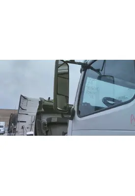 VOLVO VNL MIRROR ASSEMBLY CAB/DOOR