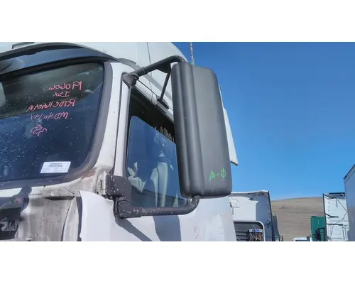 VOLVO VNL MIRROR ASSEMBLY CABDOOR