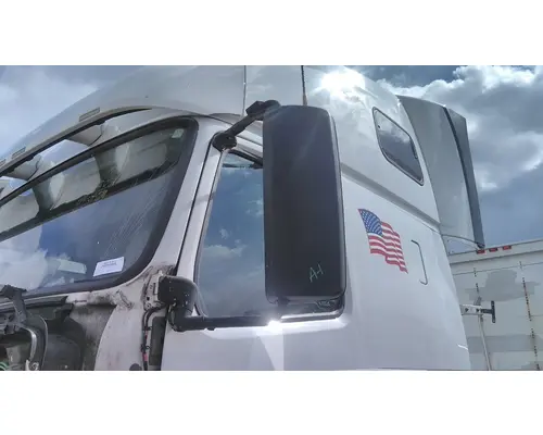 VOLVO VNL MIRROR ASSEMBLY CABDOOR