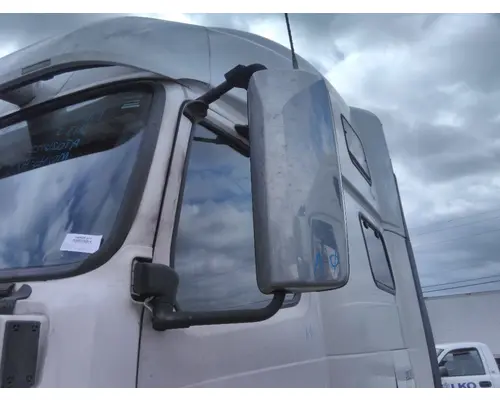 VOLVO VNL MIRROR ASSEMBLY CABDOOR