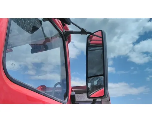VOLVO VNL MIRROR ASSEMBLY CABDOOR
