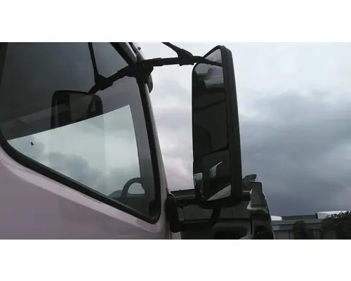 VOLVO VNL MIRROR ASSEMBLY CABDOOR