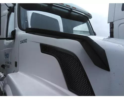 VOLVO VNL MIRROR ASSEMBLY FENDERHOOD