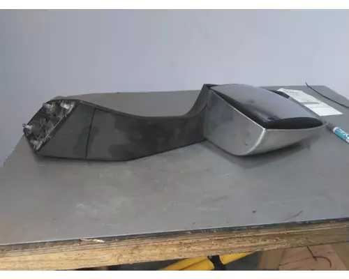VOLVO VNL MIRROR ASSEMBLY FENDERHOOD