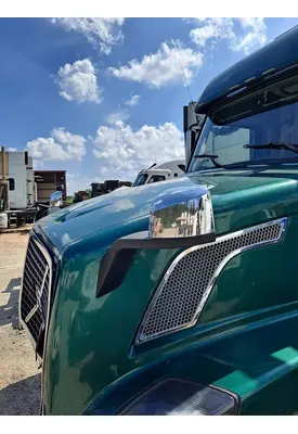 VOLVO VNL MIRROR ASSEMBLY FENDER/HOOD