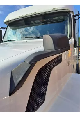 VOLVO VNL MIRROR ASSEMBLY FENDER/HOOD