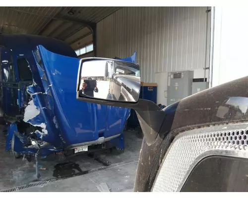 VOLVO VNL MIRROR ASSEMBLY FENDERHOOD