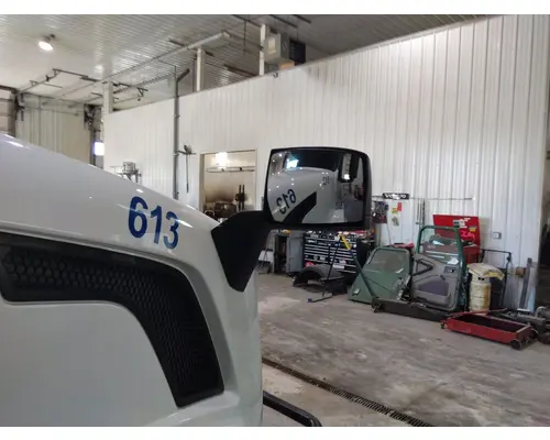 VOLVO VNL MIRROR ASSEMBLY FENDERHOOD