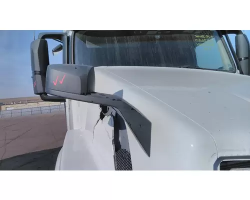 VOLVO VNL MIRROR ASSEMBLY FENDERHOOD