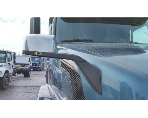 VOLVO VNL MIRROR ASSEMBLY FENDERHOOD