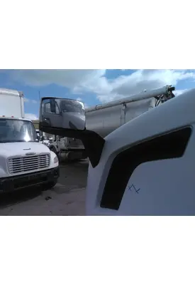 VOLVO VNL MIRROR ASSEMBLY FENDER/HOOD