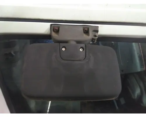 VOLVO VNL MIRROR LOOK DOWN