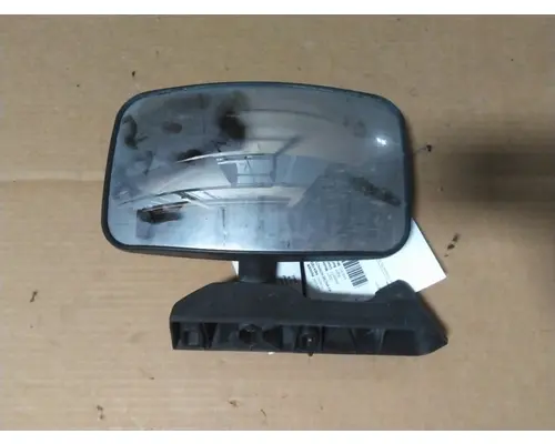 VOLVO VNL MIRROR LOOK DOWN