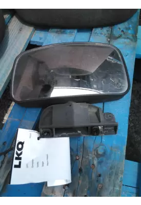 VOLVO VNL MIRROR LOOK DOWN