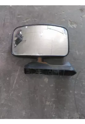 VOLVO VNL MIRROR LOOK DOWN