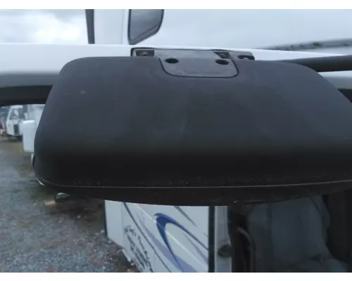 VOLVO VNL MIRROR LOOK DOWN