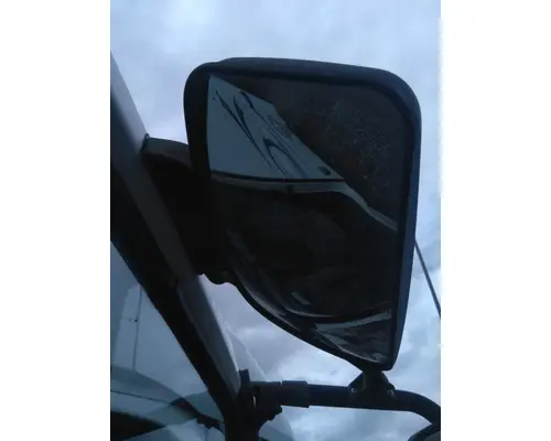 VOLVO VNL MIRROR LOOK DOWN