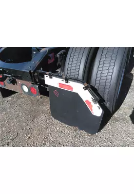 VOLVO VNL MUD FLAP HANGER