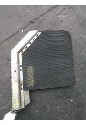 VOLVO VNL MUD FLAP HANGER