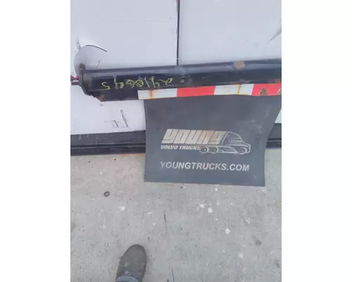 VOLVO VNL MUD FLAP HANGER