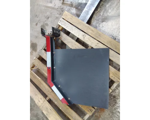 VOLVO VNL MUD FLAP HANGER