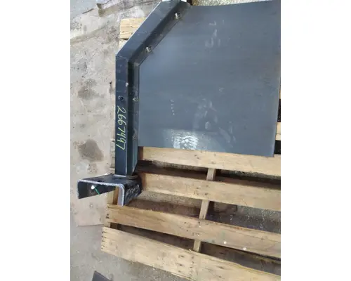 VOLVO VNL MUD FLAP HANGER
