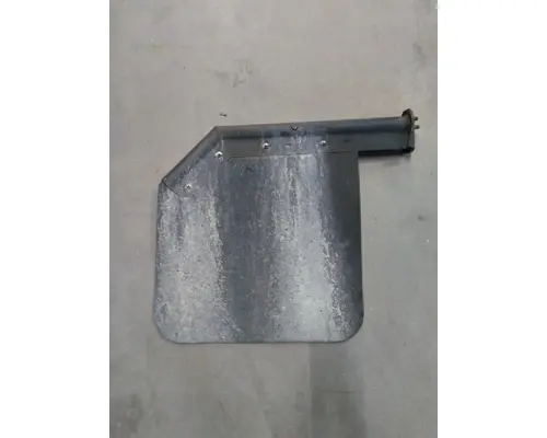 VOLVO VNL MUD FLAP HANGER