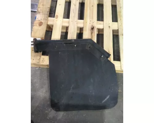 VOLVO VNL MUD FLAP HANGER