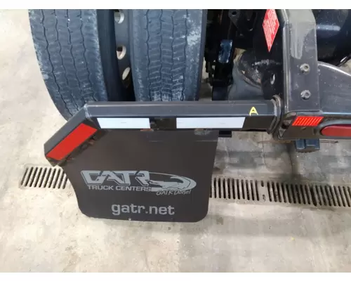 VOLVO VNL MUD FLAP HANGER