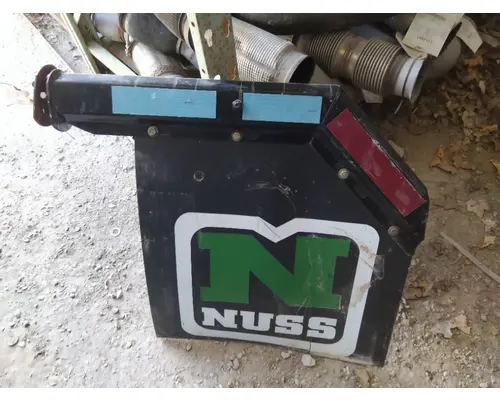 VOLVO VNL MUD FLAP HANGER