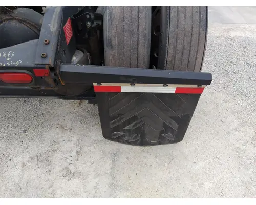 VOLVO VNL MUD FLAP HANGER