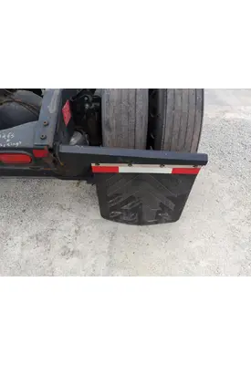 VOLVO VNL MUD FLAP HANGER