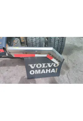VOLVO VNL MUD FLAP HANGER