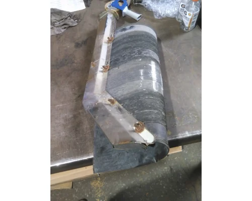 VOLVO VNL MUD FLAP HANGER
