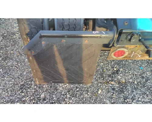 VOLVO VNL MUD FLAP HANGER