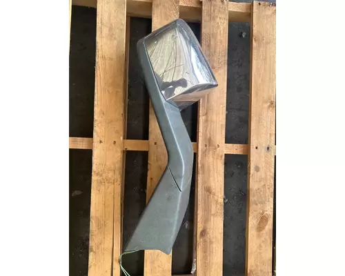 VOLVO VNL Mirror (Side View)