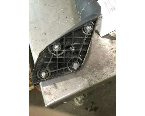 VOLVO VNL Mirror (Side View)