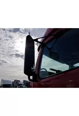 VOLVO VNL Mirror (Side View)