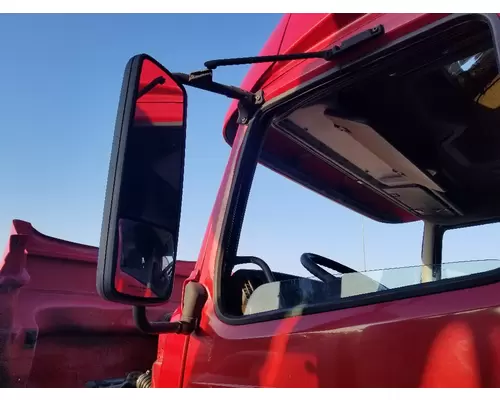 VOLVO VNL Mirror (Side View)