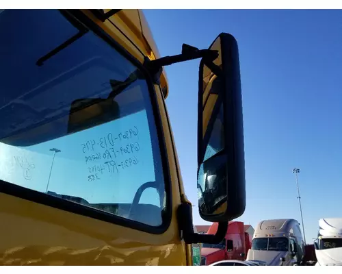 VOLVO VNL Mirror (Side View)