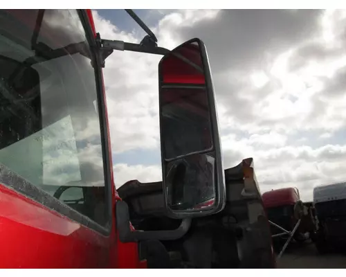 VOLVO VNL Mirror (Side View)